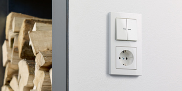 JUNG KNX Taster F 10 bei Elektro Griesa in Annaburg